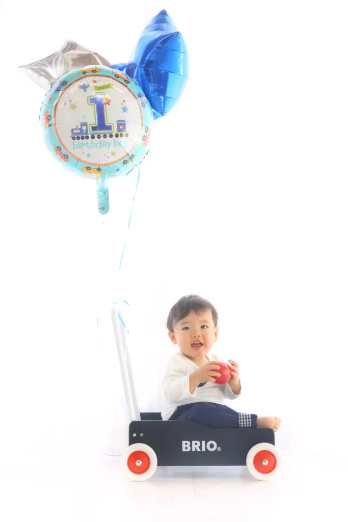 PhotoStudioLiange（リアンジュ湘南）の誕生日記念撮影・1歳の誕生日写真（ファーストバースデーフォト）や、4歳5歳10歳の成長記録まで