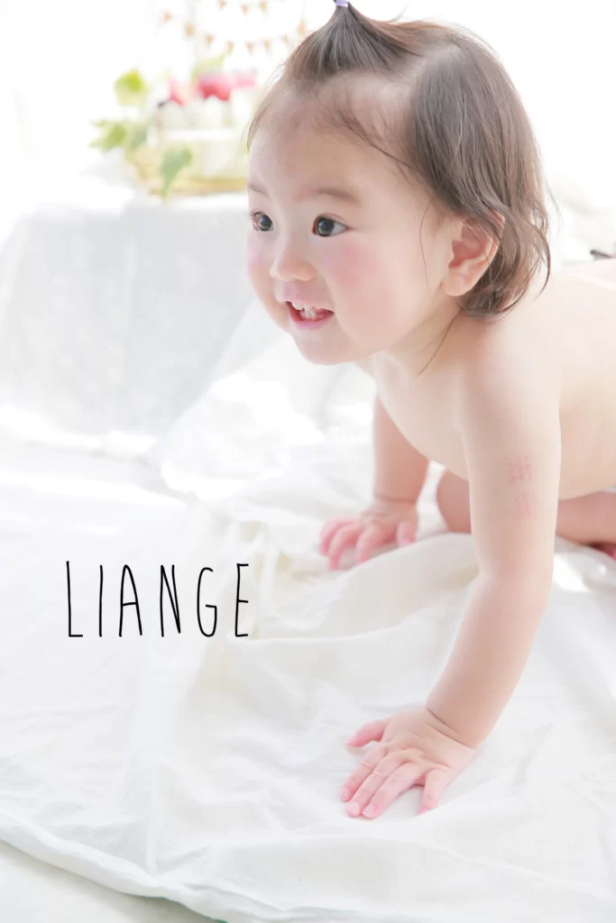 PhotoStudioLiange（リアンジュ湘南）の誕生日記念撮影・1歳の誕生日写真（ファーストバースデーフォト）や、4歳5歳10歳の成長記録まで