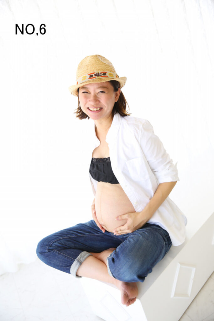 PhotoStudioLiange（リアンジュ湘南）のマタニティフォト・妊婦と家族でスタジオ写真撮影_Maternity Costume