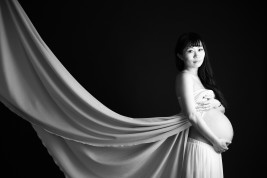 PhotoStudioLiange（リアンジュ湘南）のマタニティフォト・妊婦と家族でスタジオ写真撮影